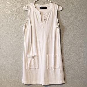 New York & Company Patch-Pocket Shift Dress Size: SMALL
